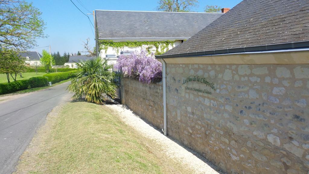 Le Clos De La Chapelle - Gite Les Glycines Quarto foto